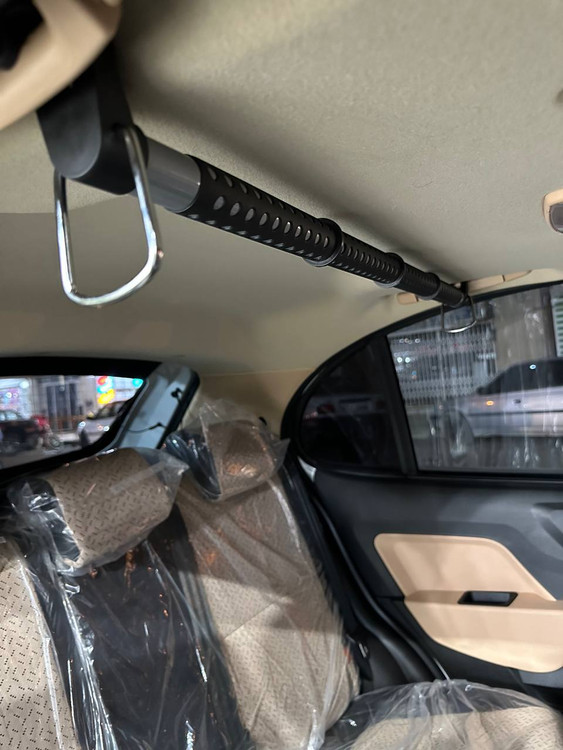 آویز لباس خودرو گرین لاین مدل Car Expandable Clothes Bar
