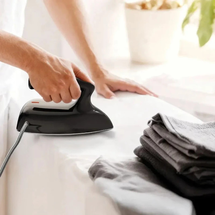 اتو بخار مسافرتی پرودو Porodo Ironix Portable Mini Iron Steamer PDLFST227S